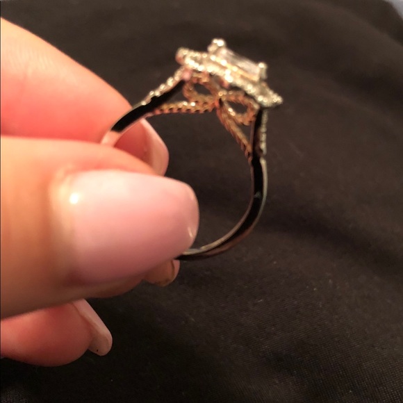 Sterling silver ring - Picture 8 of 8